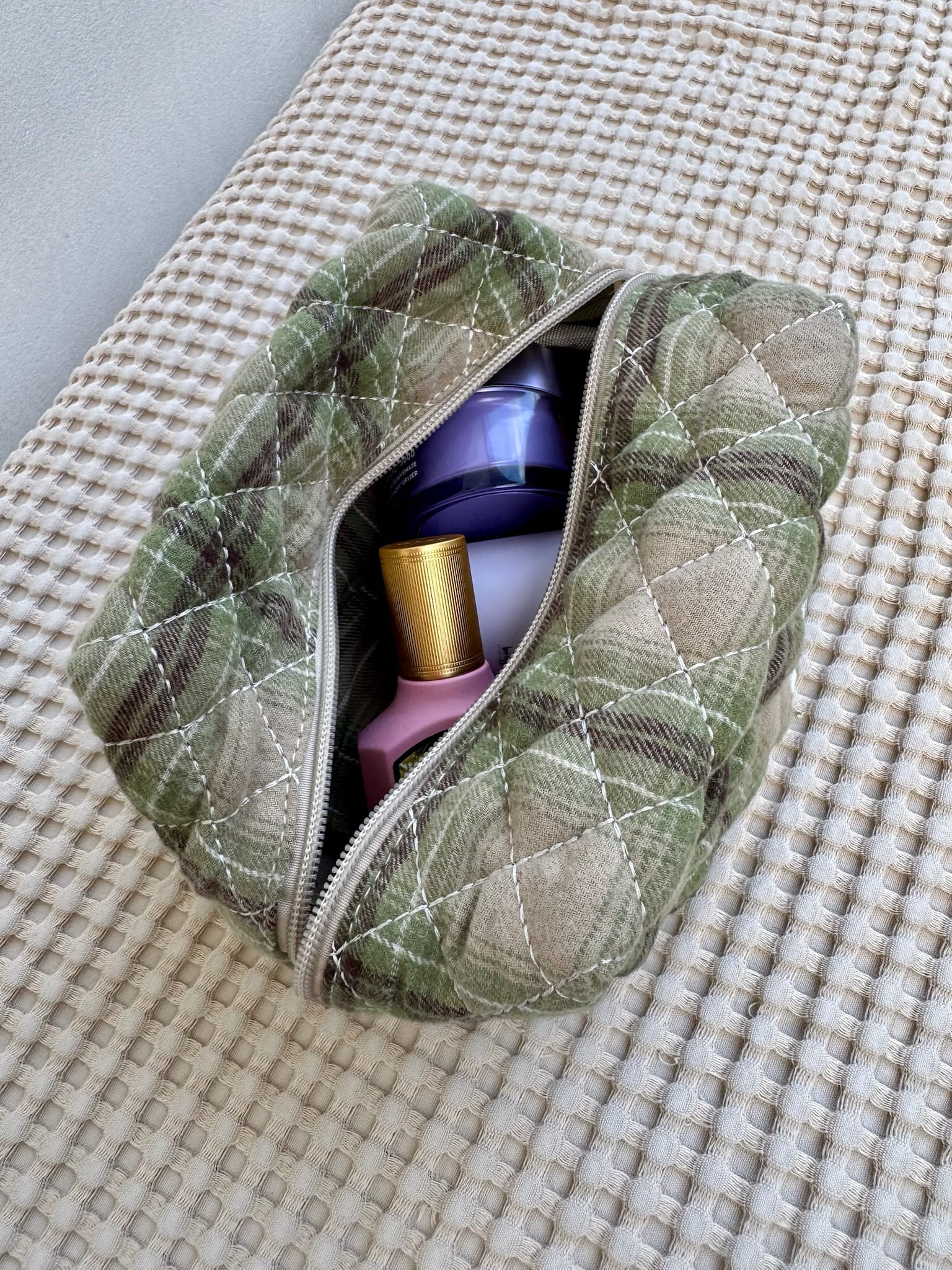 Moon Nude Highland Mini Makeup Bag